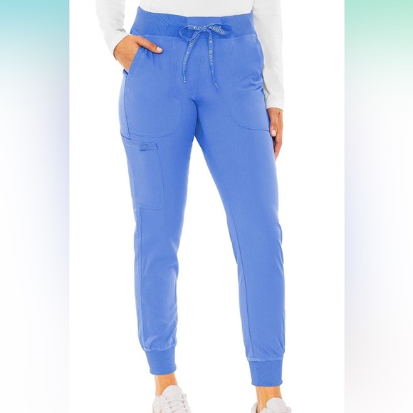 Med Couture Scrub Set Top & Petite Jogger pants - Picture 1 of 10